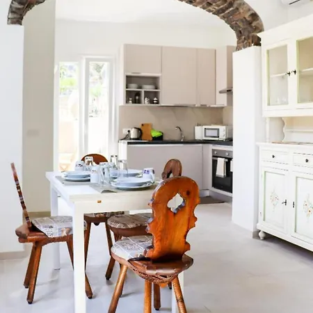 - A Casa Di Zio Mario - Parking Included 公寓 圣雷默
