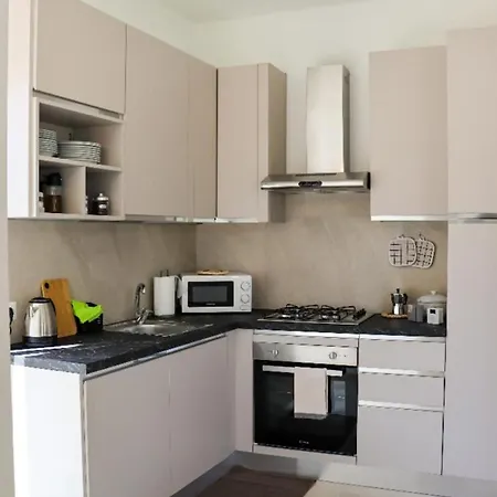 - A Casa Di Zio Mario - Parking Included 公寓 *
