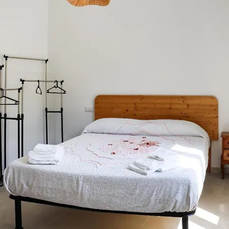 - A Casa Di Zio Mario - Parking Included Daire *